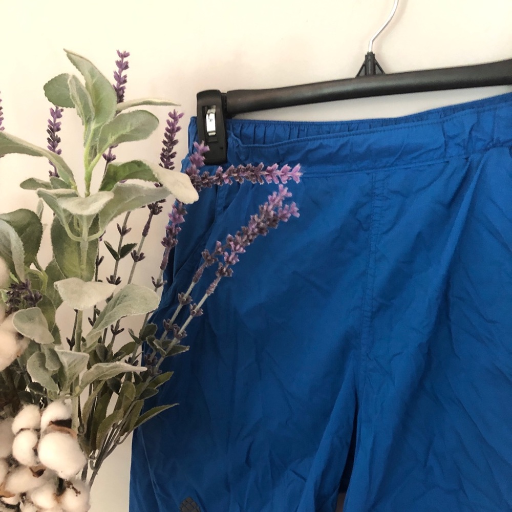 Men’s Stio running shorts